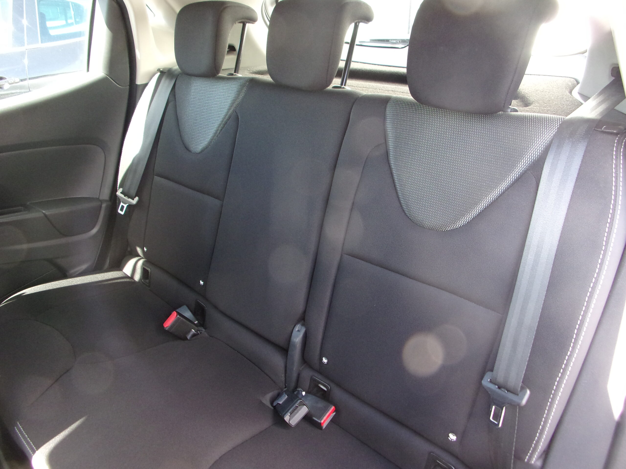 RENAULT CLIO IV BUSINESS DCI 90 ENERGY ECO2