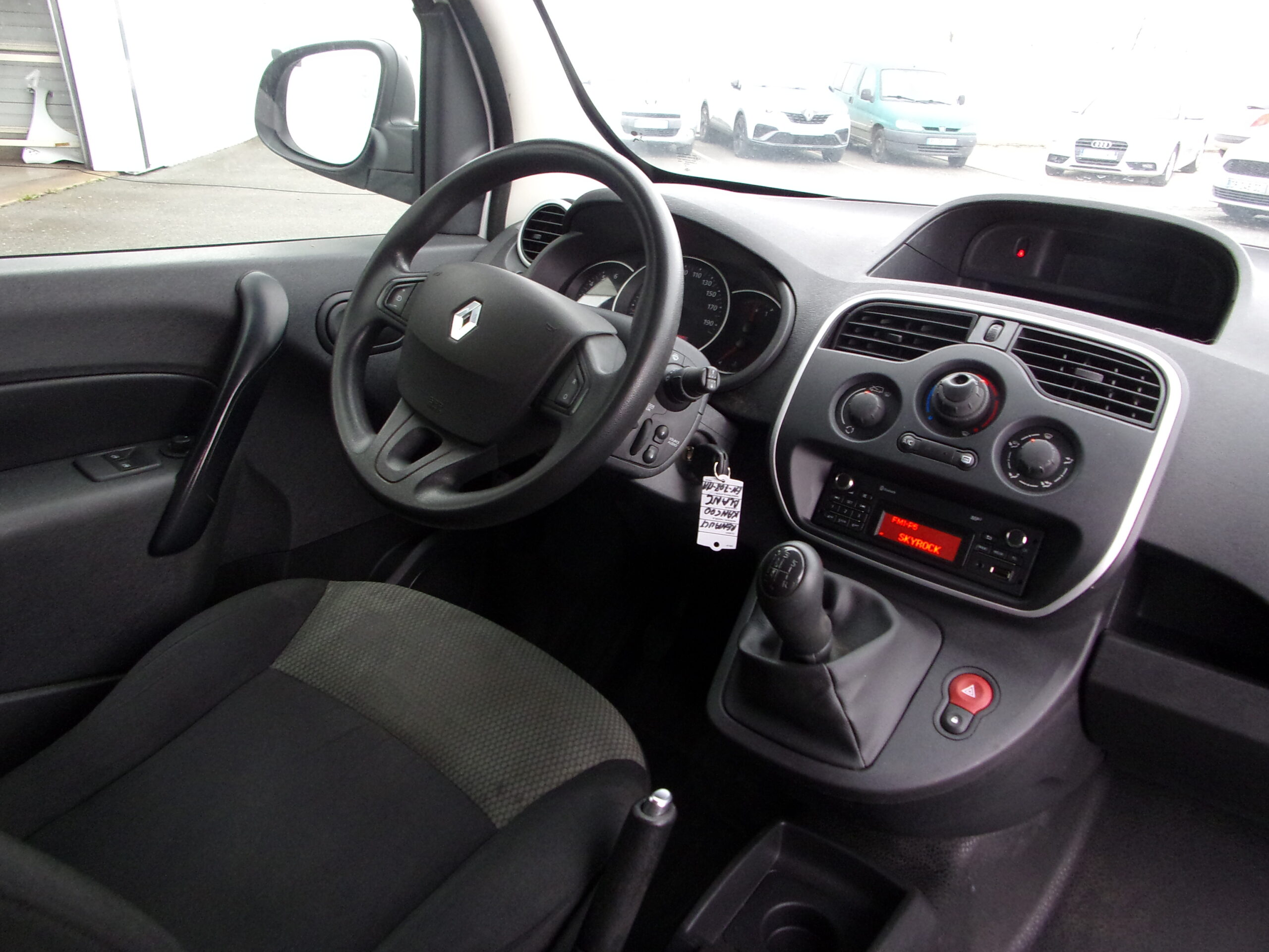 RENAULT KANGOO EXPRESS GRAND CONFORT 1.5 DCI 90 ENERGY E6