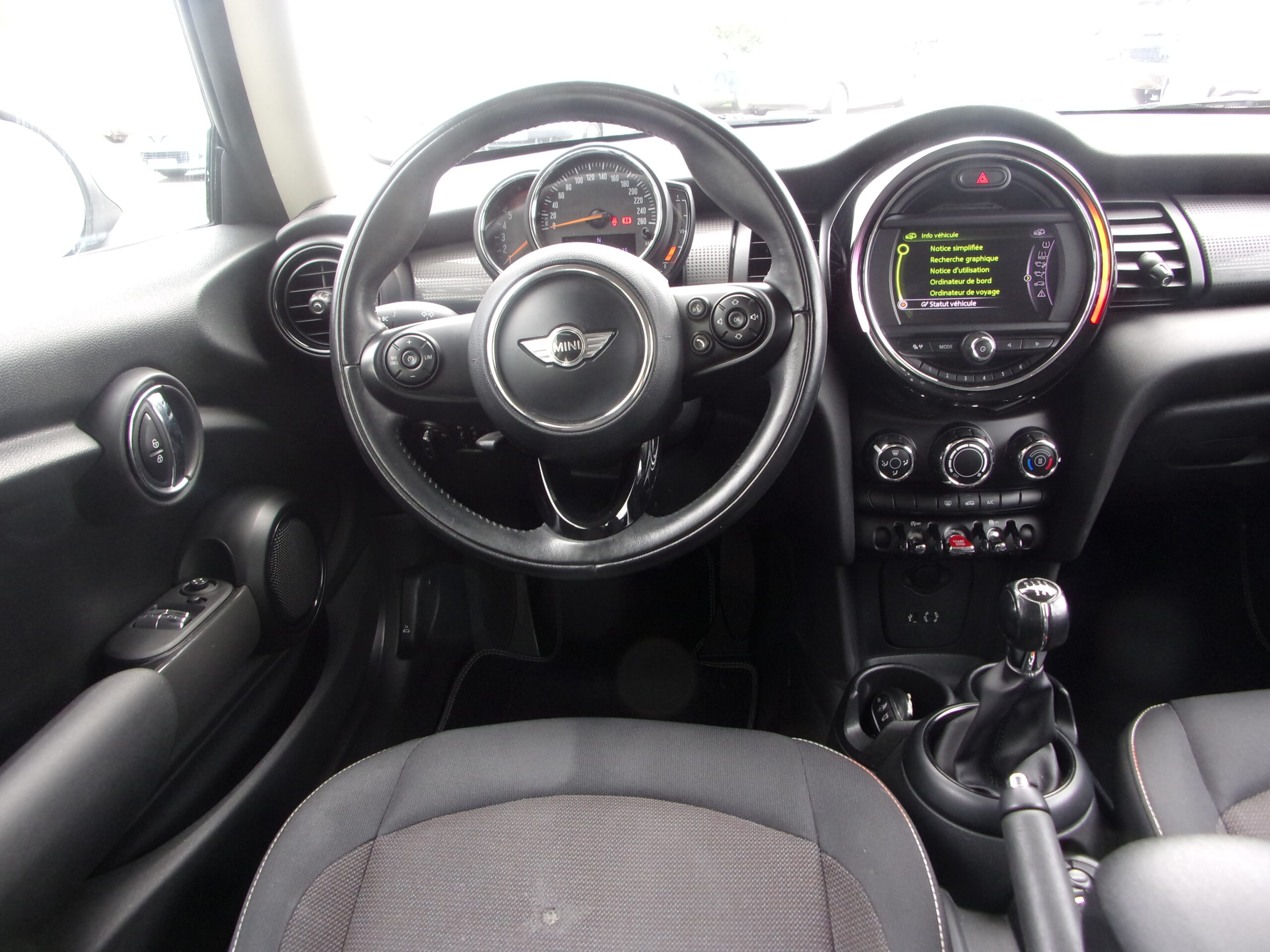 MINI HATCH 3 PORTES F56 LCI D116 CH