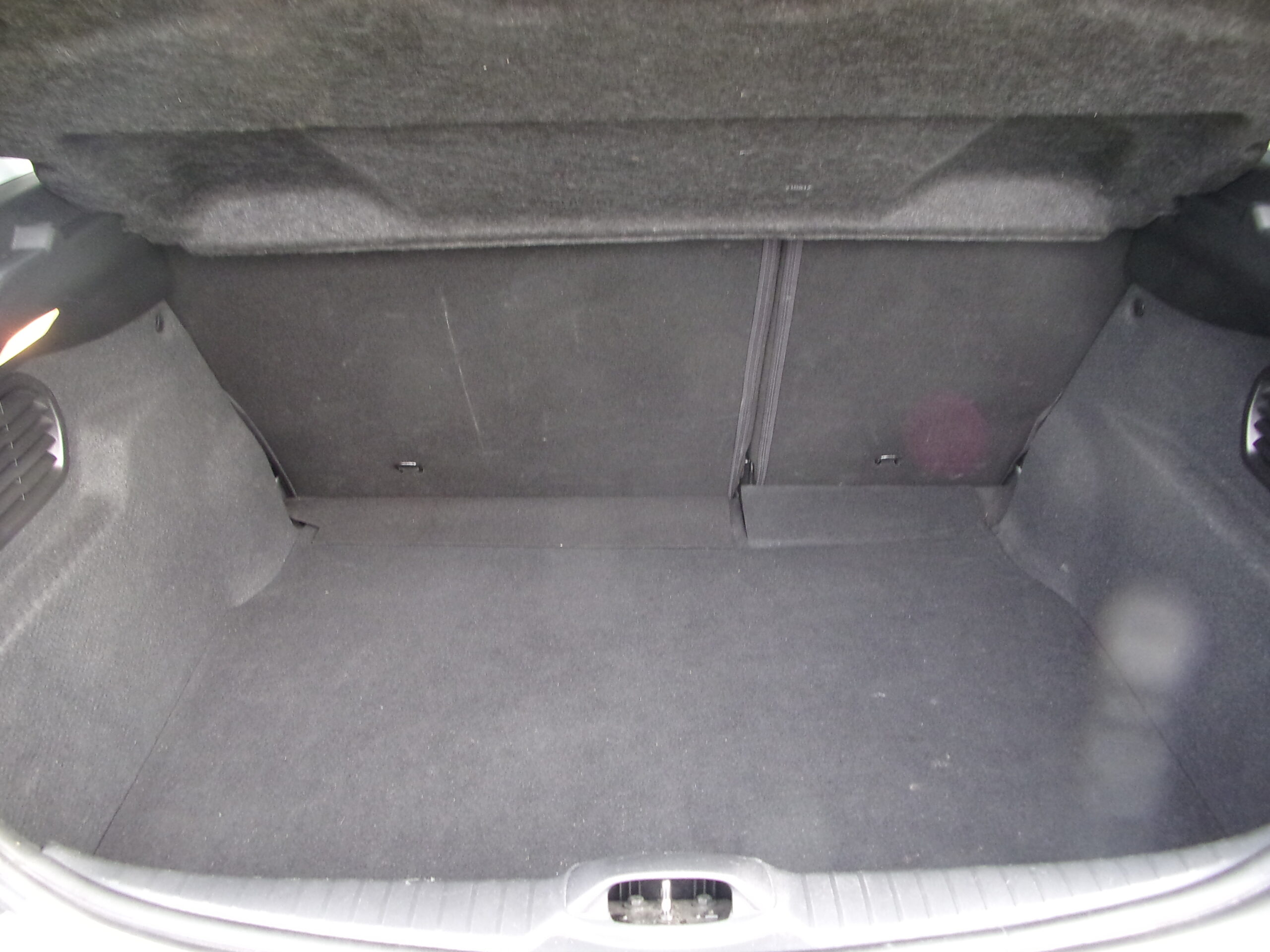 PEUGEOT 208 BUSINESS 1.6 BLUE HDI 75 CH