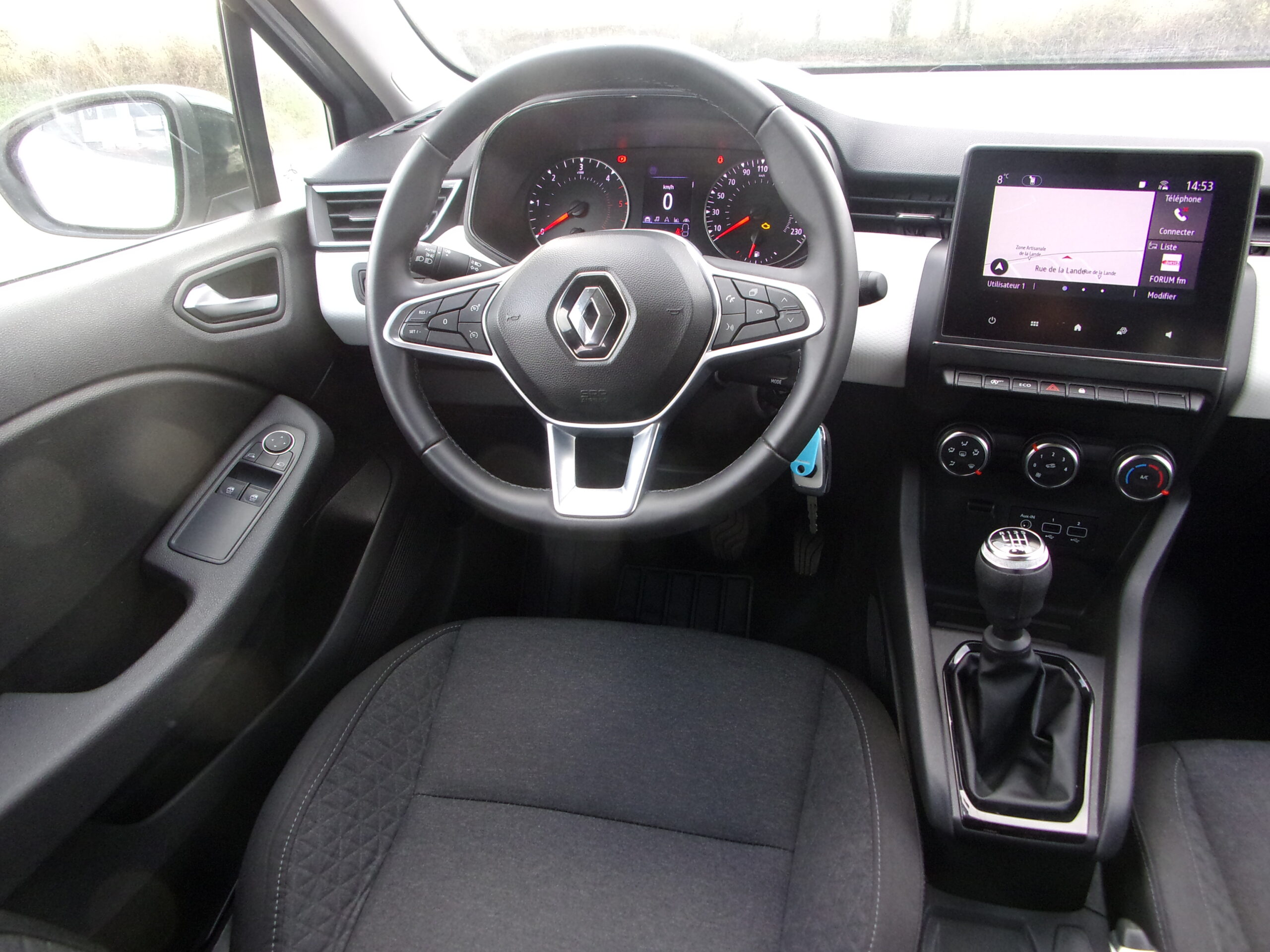 RENAULT CLIO V EVOLUTION BLUE DCI 100