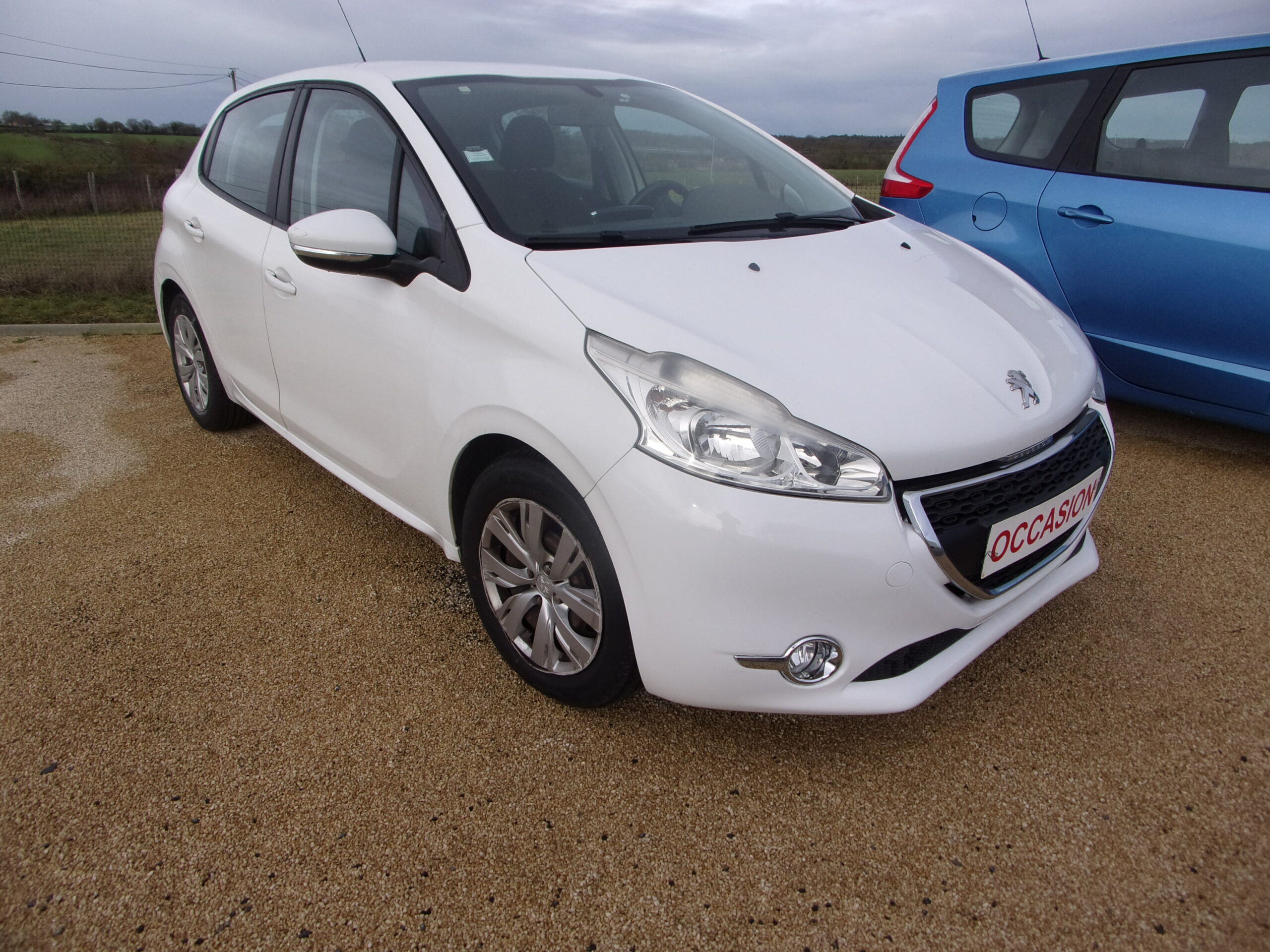 PEUGEOT 208 ALLURE 1.4 HDI 68ch FAP BVM5