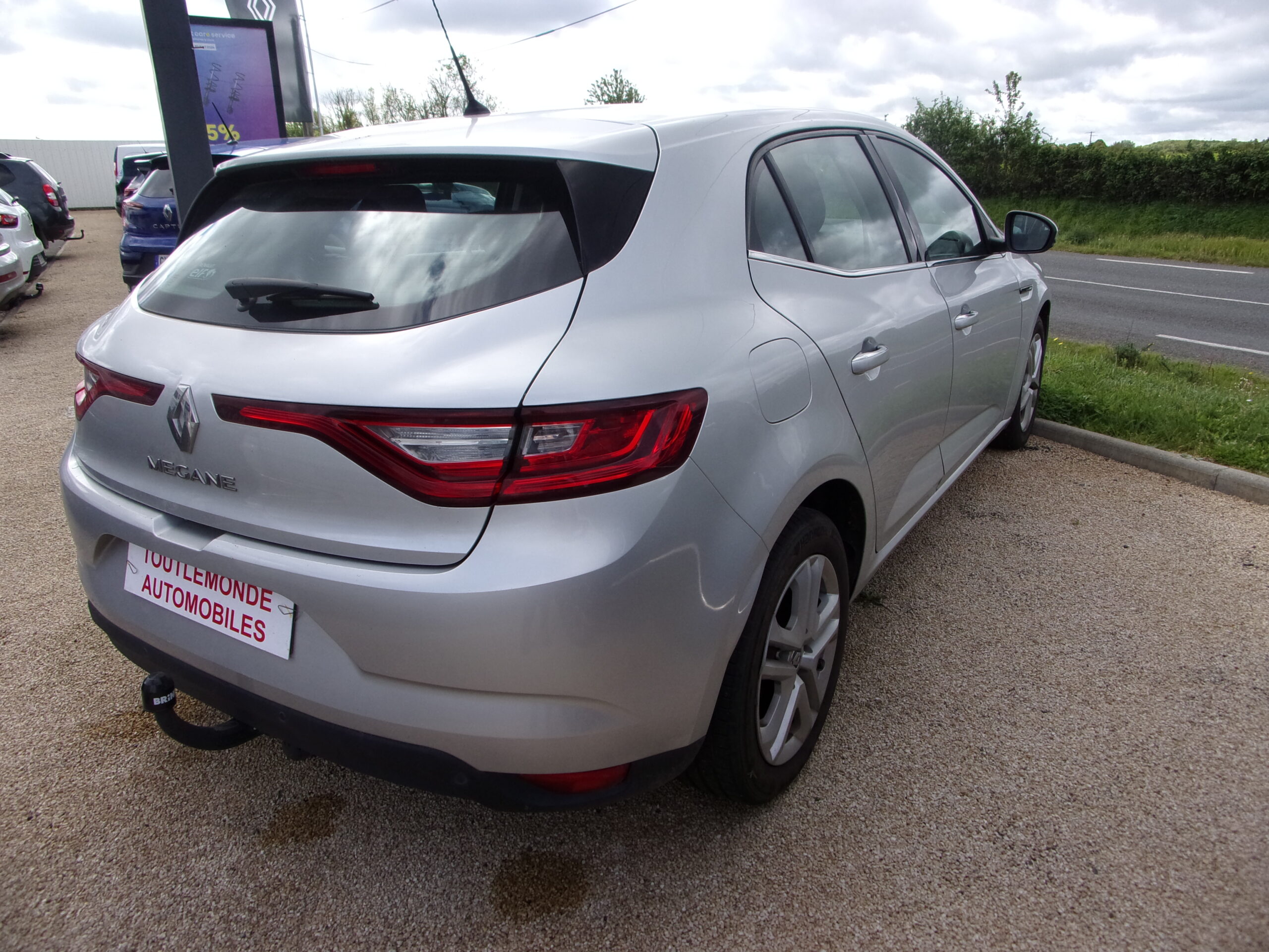 RENAULT MEGANE IV BERLINE BUSINESS