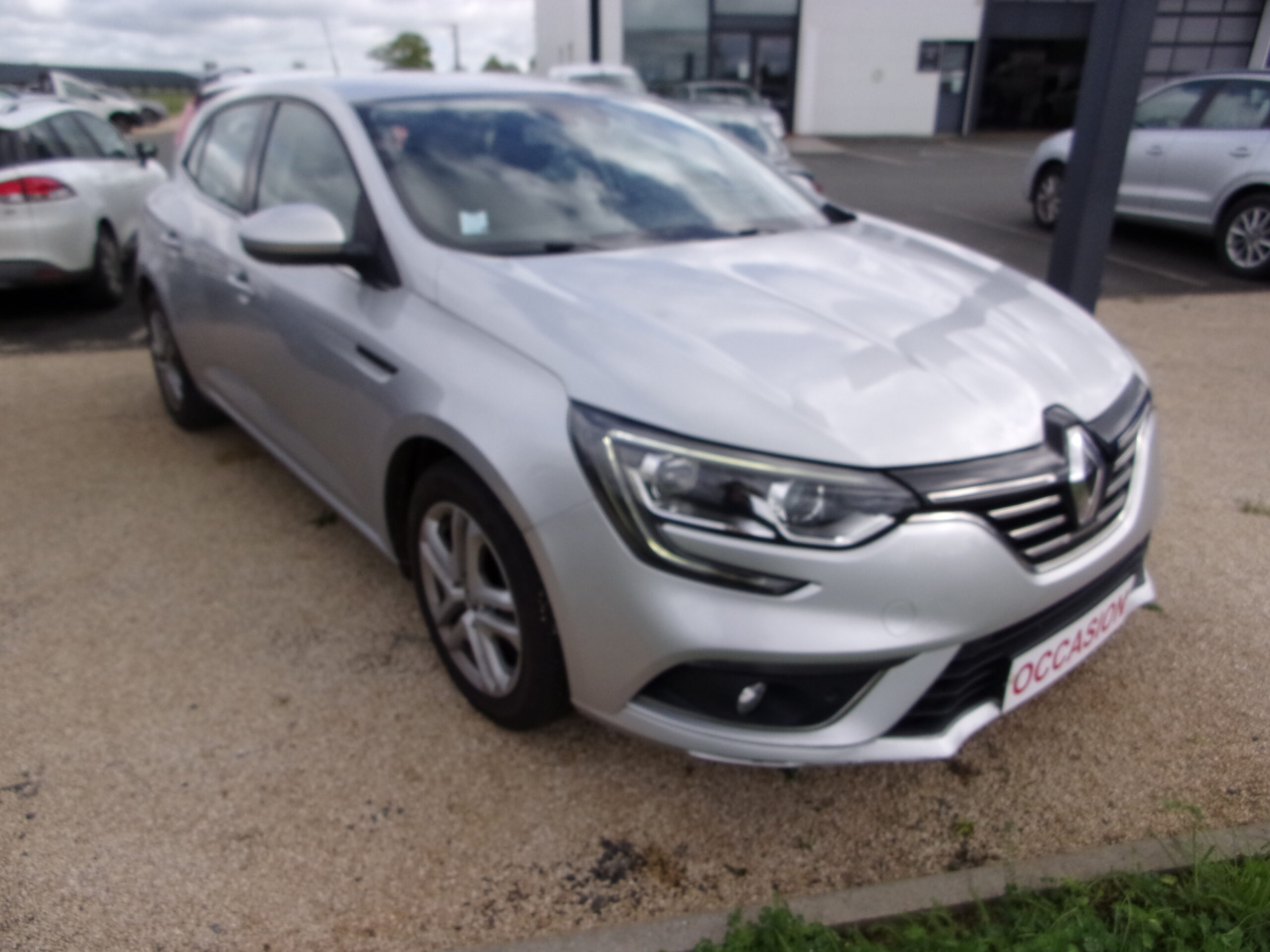 RENAULT MEGANE IV BERLINE BUSINESS