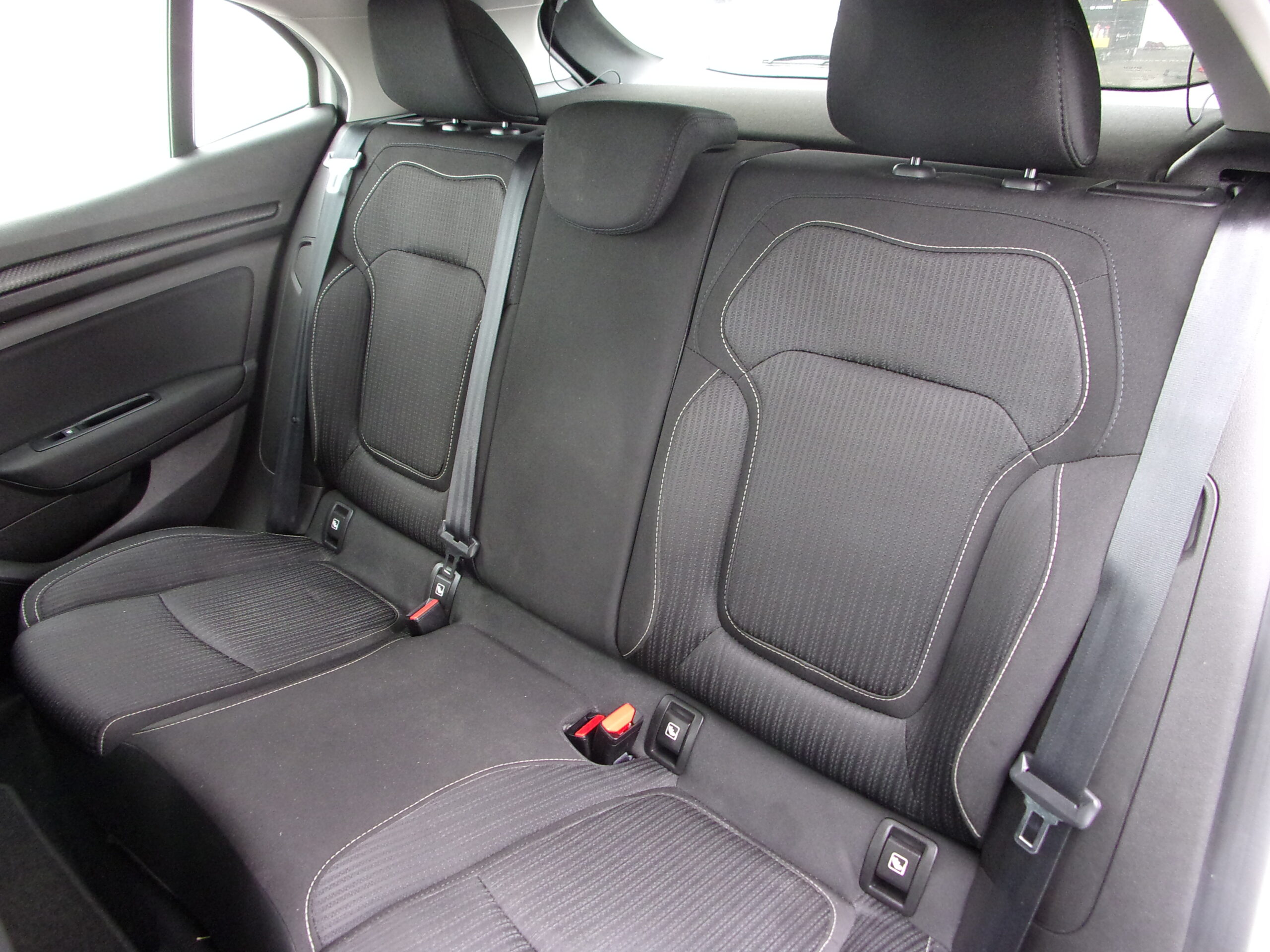 RENAULT MEGANE IV BERLINE BUSINESS