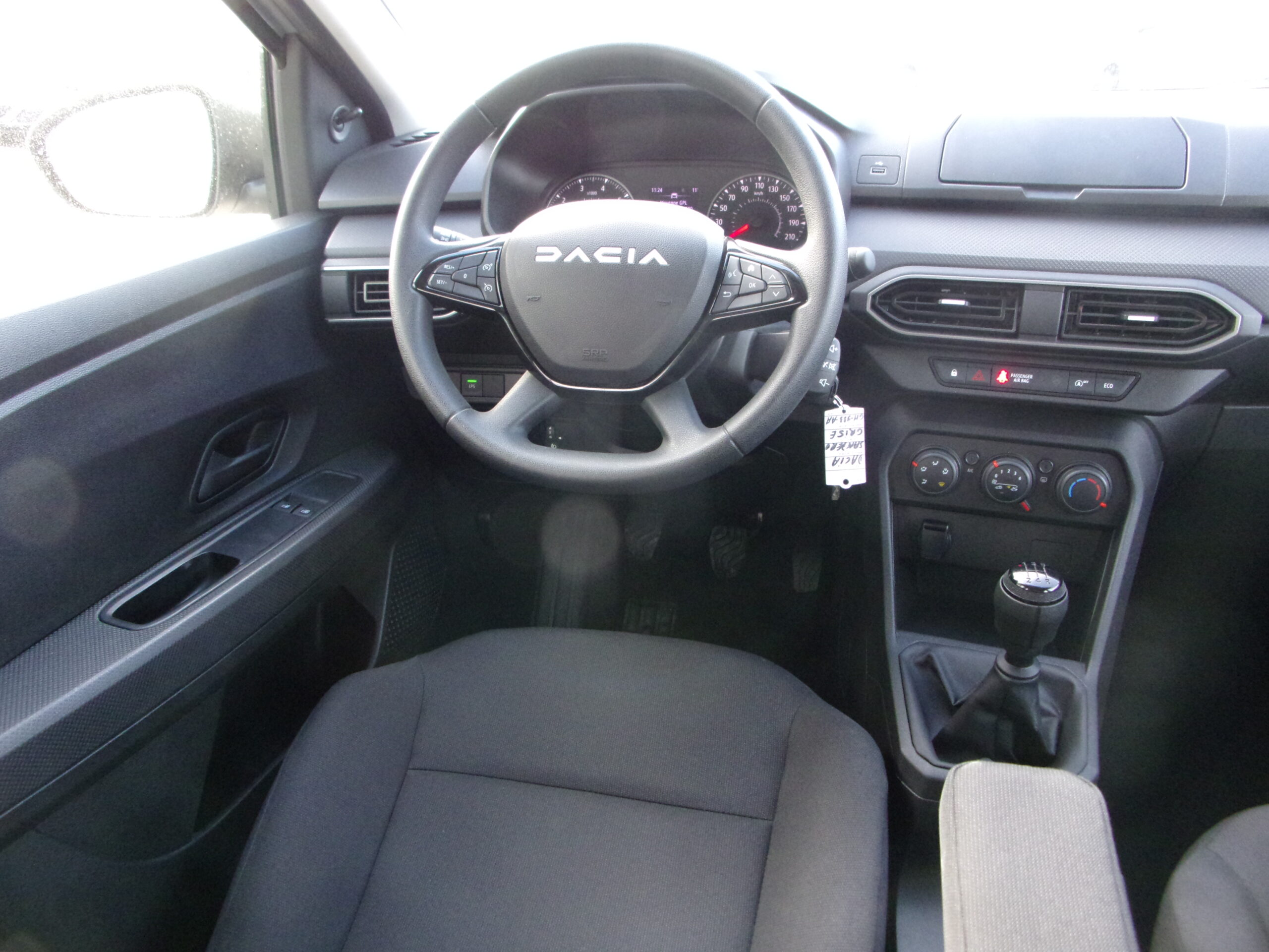 DACIA SANDERO ESSENTIAL ECO-G 100
